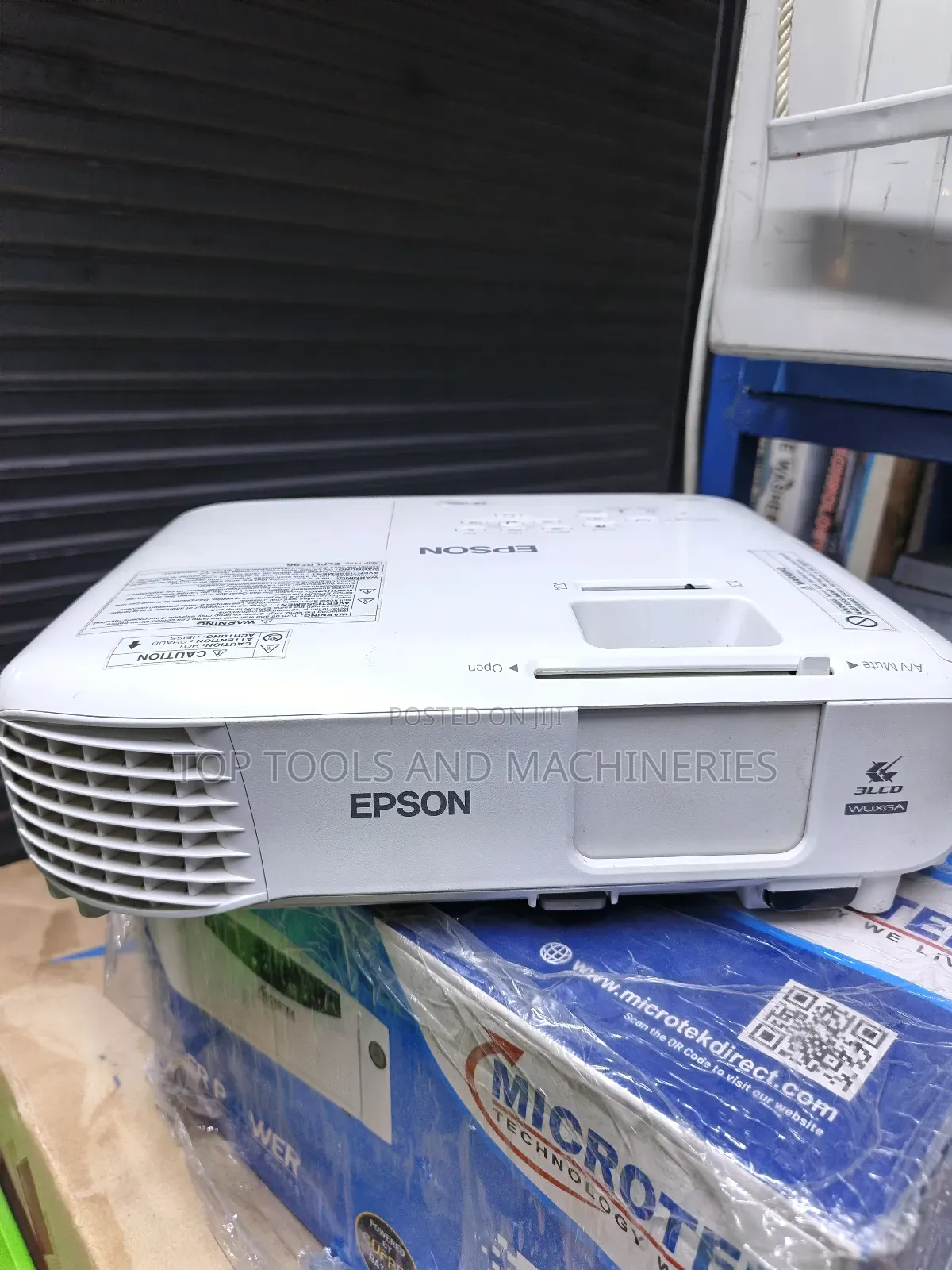 Epson Projector on a Budget:-Hdmi Portvga Port,Usb Port Ethernet Port