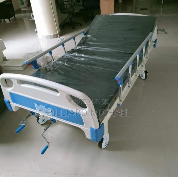 2 Crank Manual Hospital Bed - main view