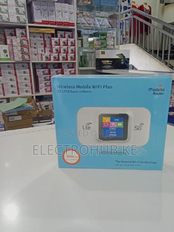 Mini 4g Lte Mobile Hotspot Router (Mifi) - main view