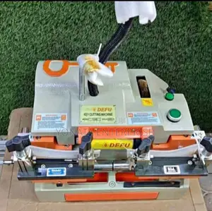 Key Cutting Machine