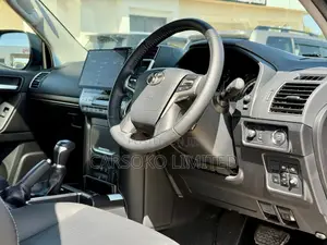 Toyota Land Cruiser Prado 2.8 2023