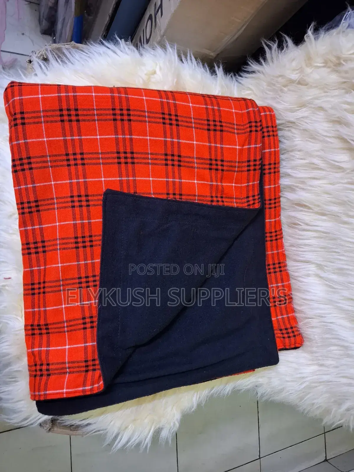 Maasai Shuka With Fleece