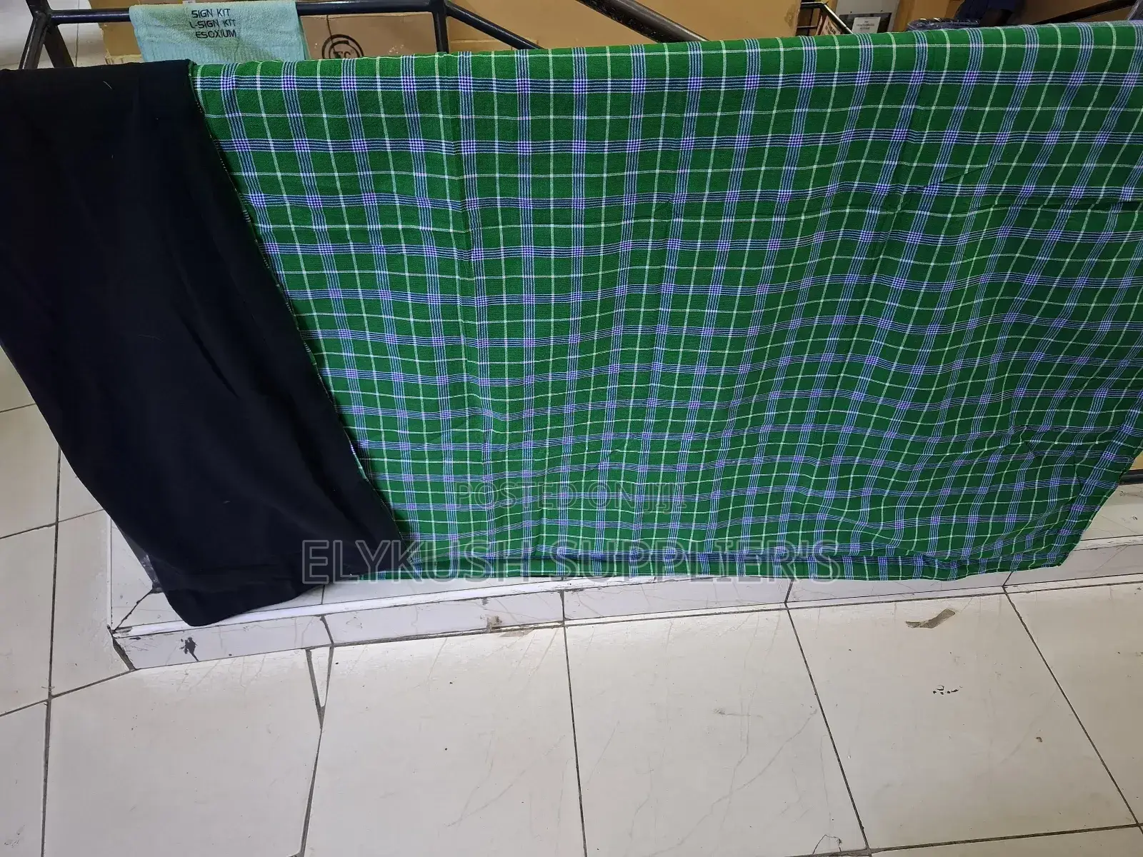 Maasai Shuka With Fleece