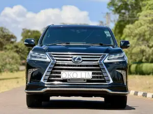 Lexus LX 570 AWD 2016