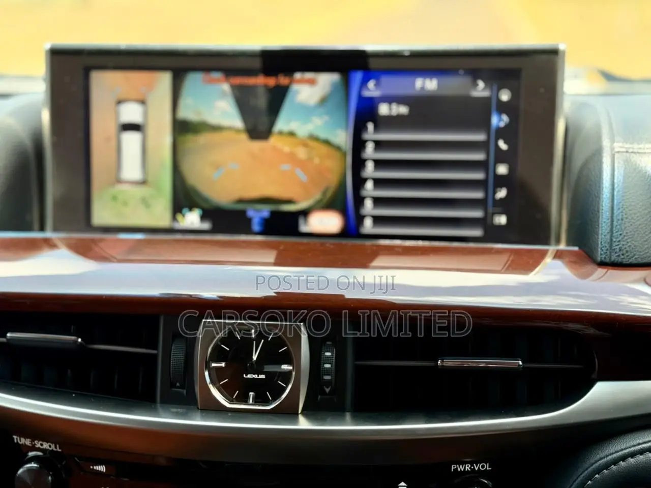 Lexus LX 570 AWD 2016