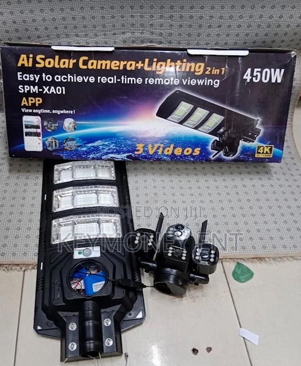 450watts Ai Solar Powered 4g Triple Lens PTZ Camera Floodlight - main view