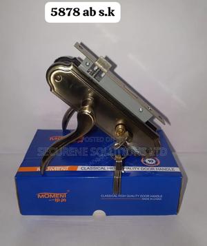 Moment Brand Classical High Quality Door Handle And Lock Set. - main view