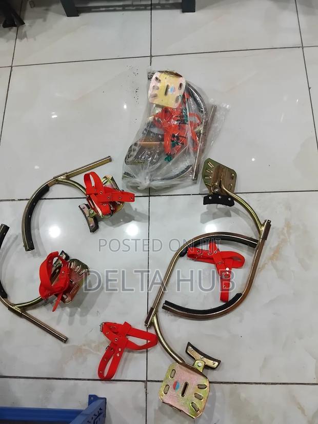 Professional Concrete Pole Access Gear - main view