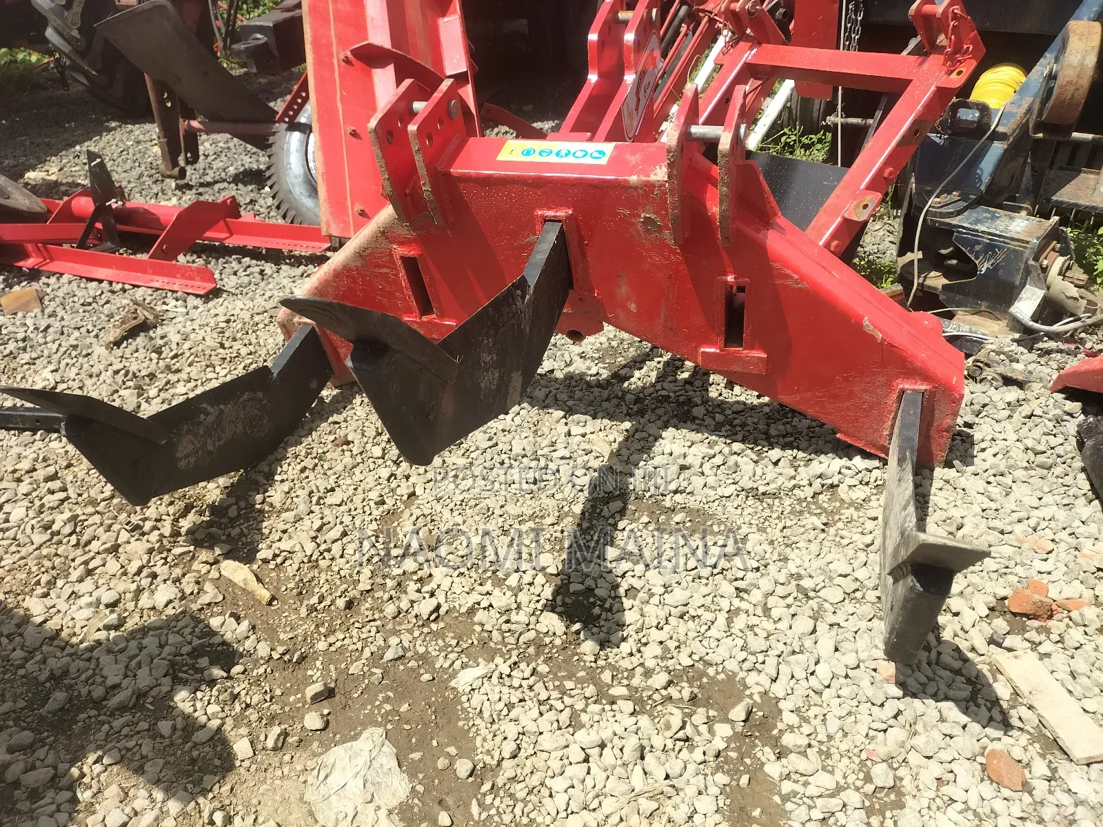 Adjustable Chisel Plough