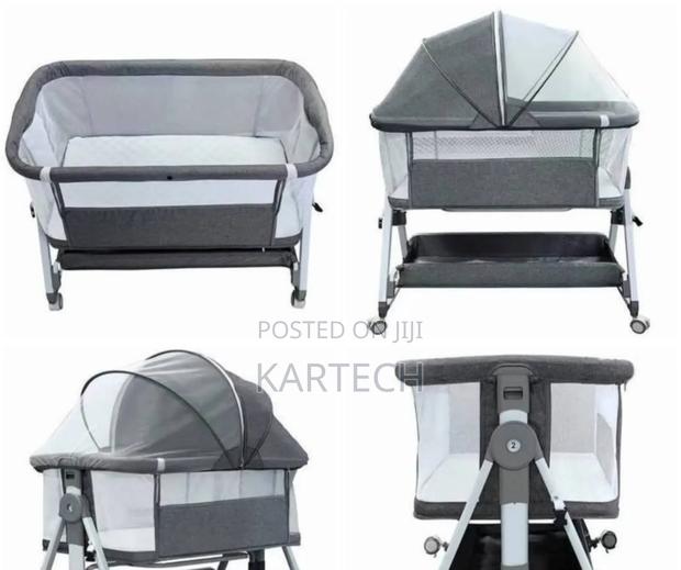 Newborn Bedside Sleeper Bassinet With Canopy Storage Basket