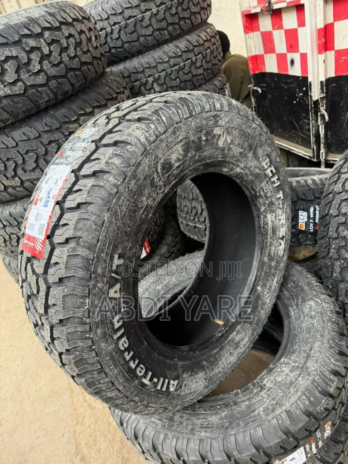 265/65r17 LCH a/T