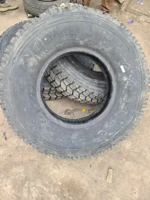 10.00 R20 Doupro Tyres 18pr Diff Mud-Truck St928