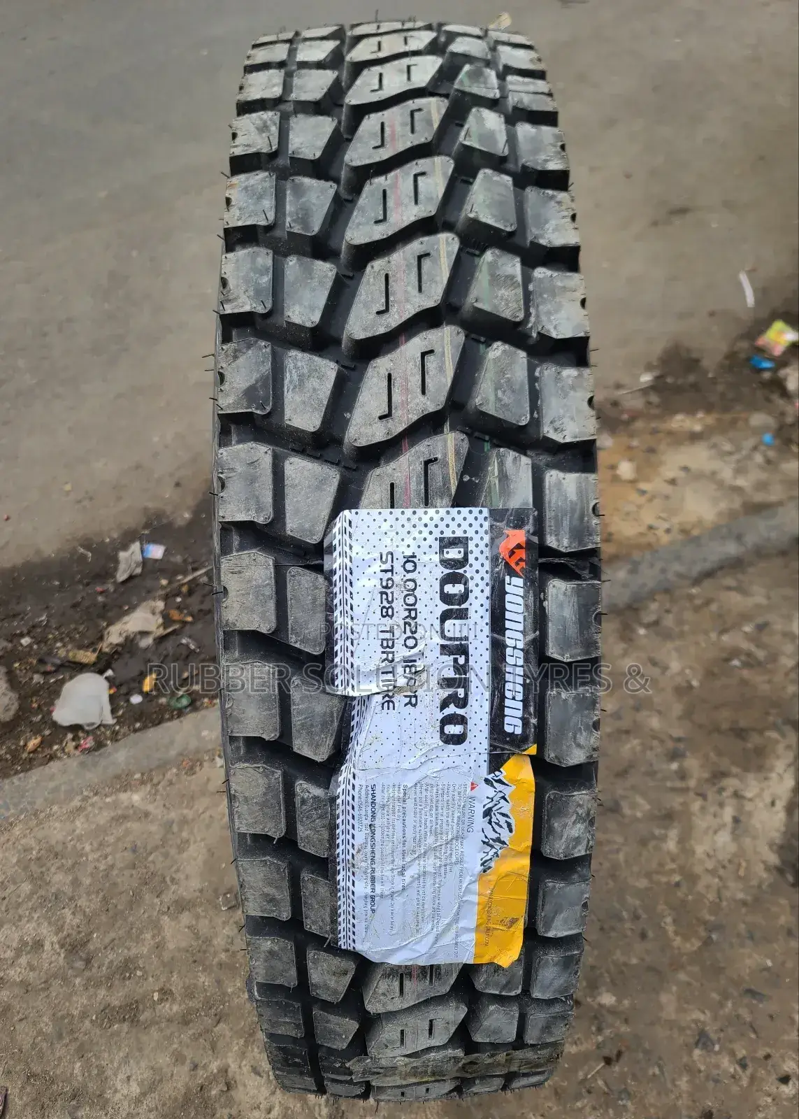 10.00 R20 Doupro Tyres 18pr Diff Mud-Truck St928