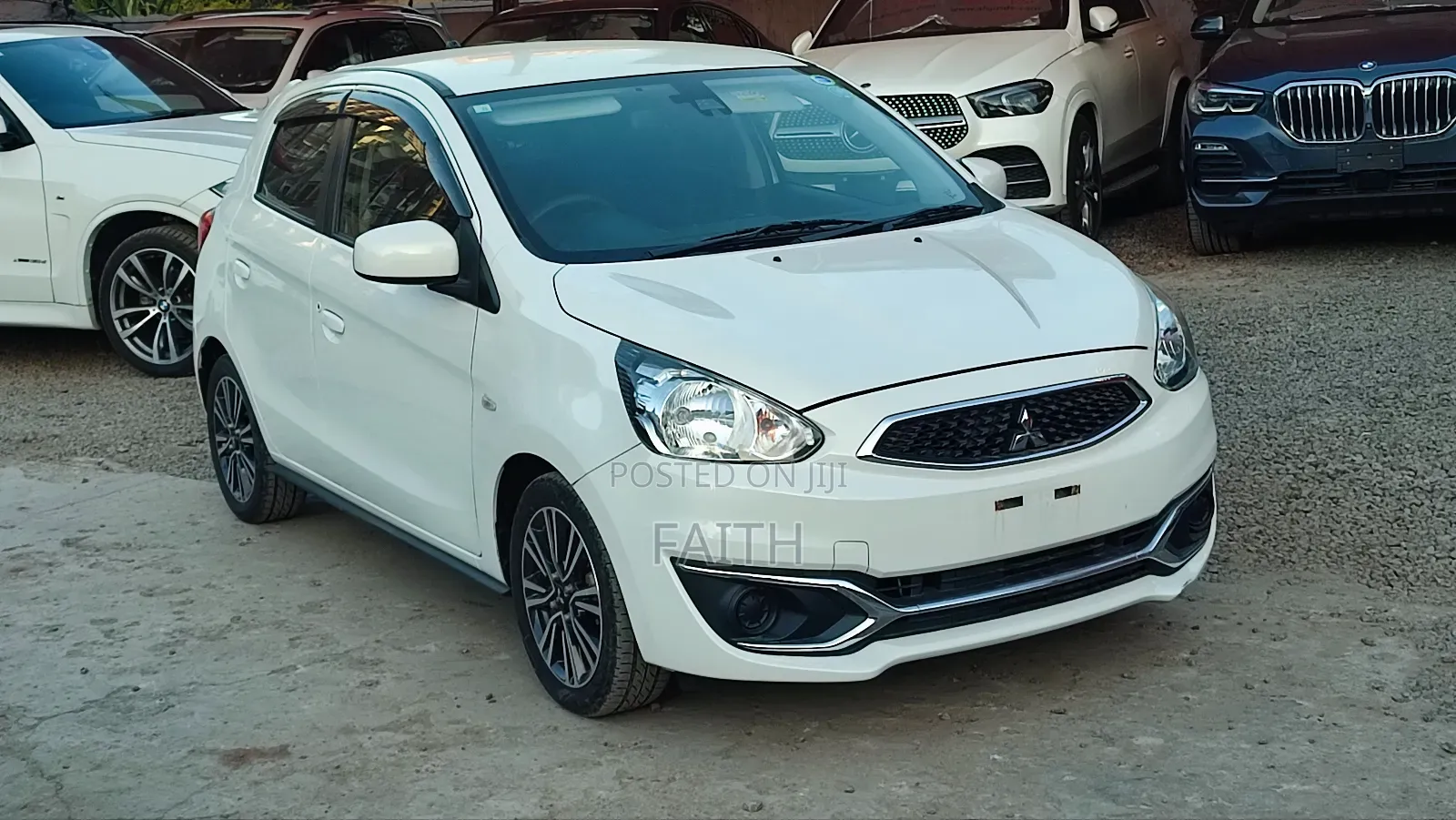 Mitsubishi Mirage ES 2018 Pearl