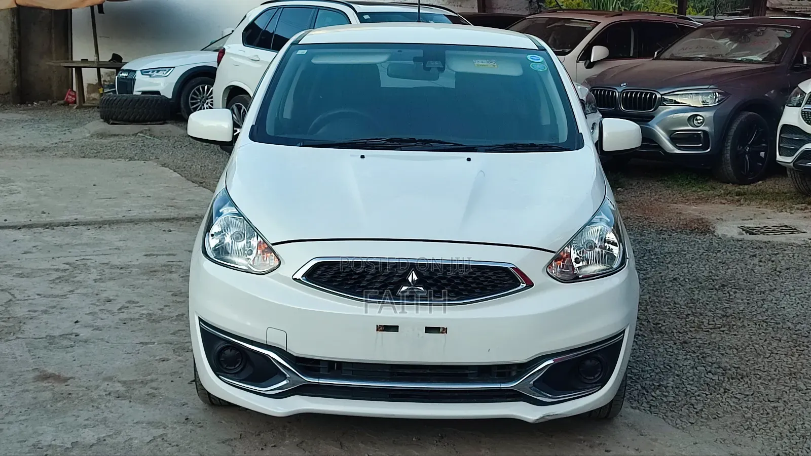 Mitsubishi Mirage ES 2018 Pearl