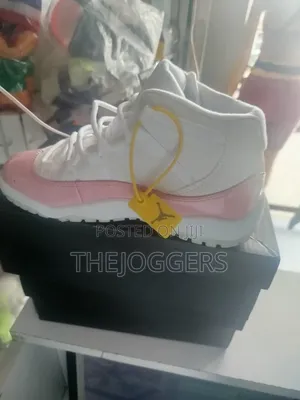 Air Jordan 11 Little Girls White and Pink