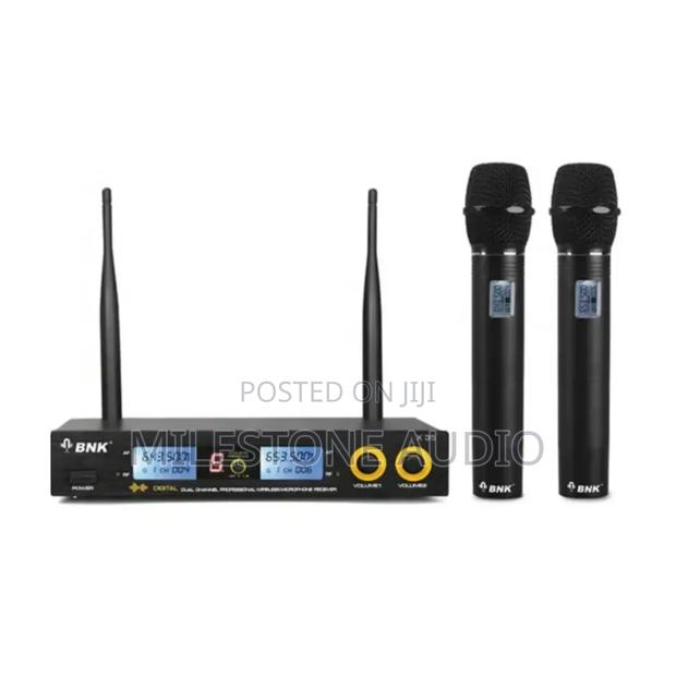 BNK X35 Dual Uhf Wireless Microphone System With LCD Display and Anti