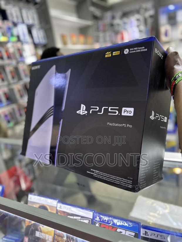 Playstation 5 Pro - main view