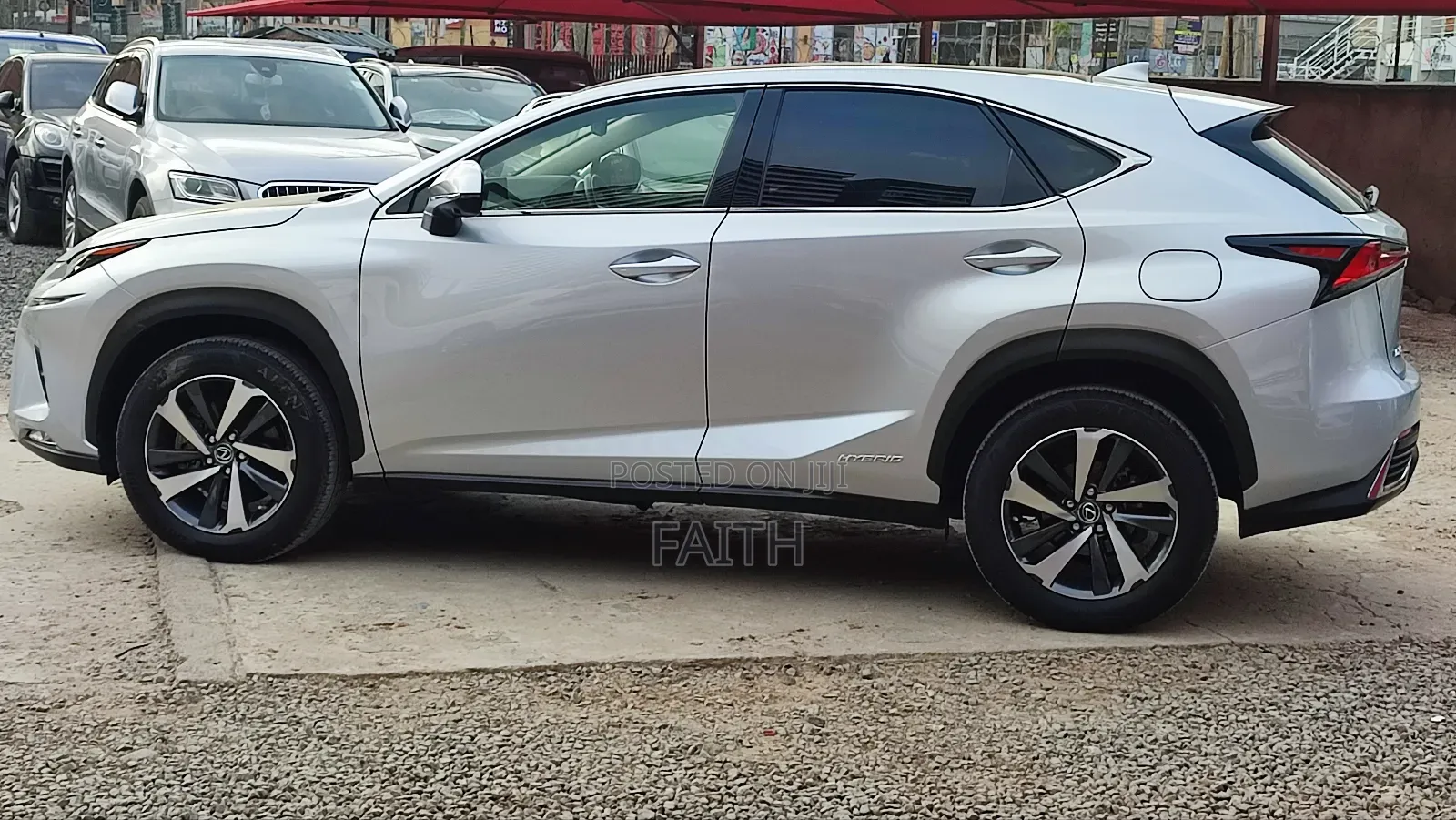 Lexus NX 300h AWD 2019 Silver