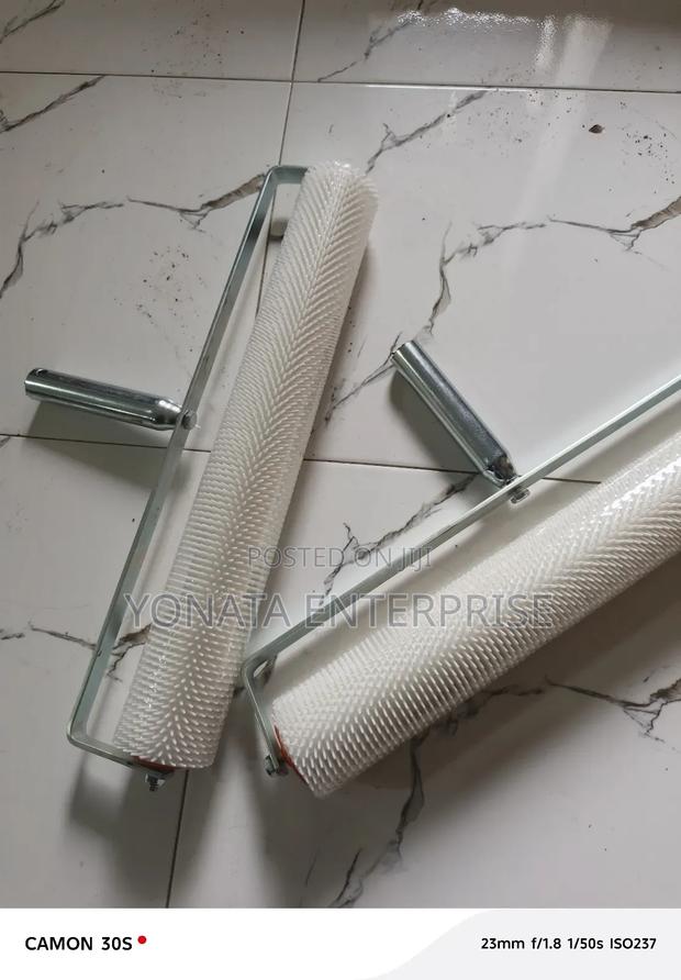 Spiked Roller 19 for Self-Levelling Compund Application - thumbnail 2