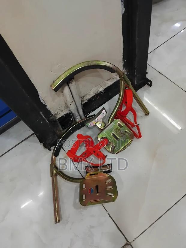Heavy-duty Adjustable Concrete Pole Gears For Electric Work