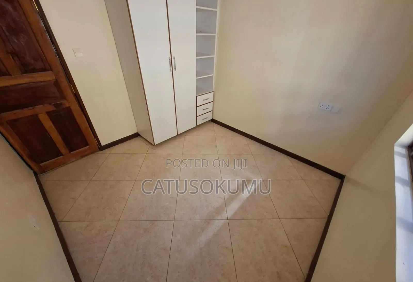 3bdrm Duplex in Sabaki for rent