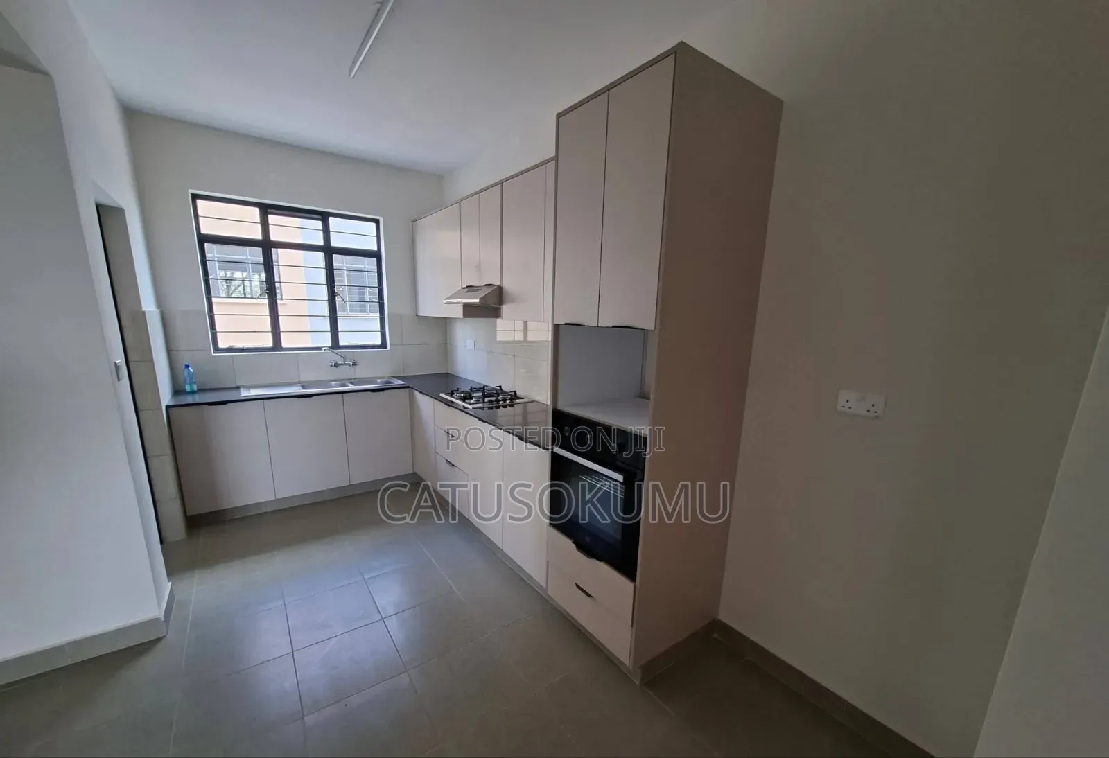 3bdrm Apartment in Mlolongo for rent