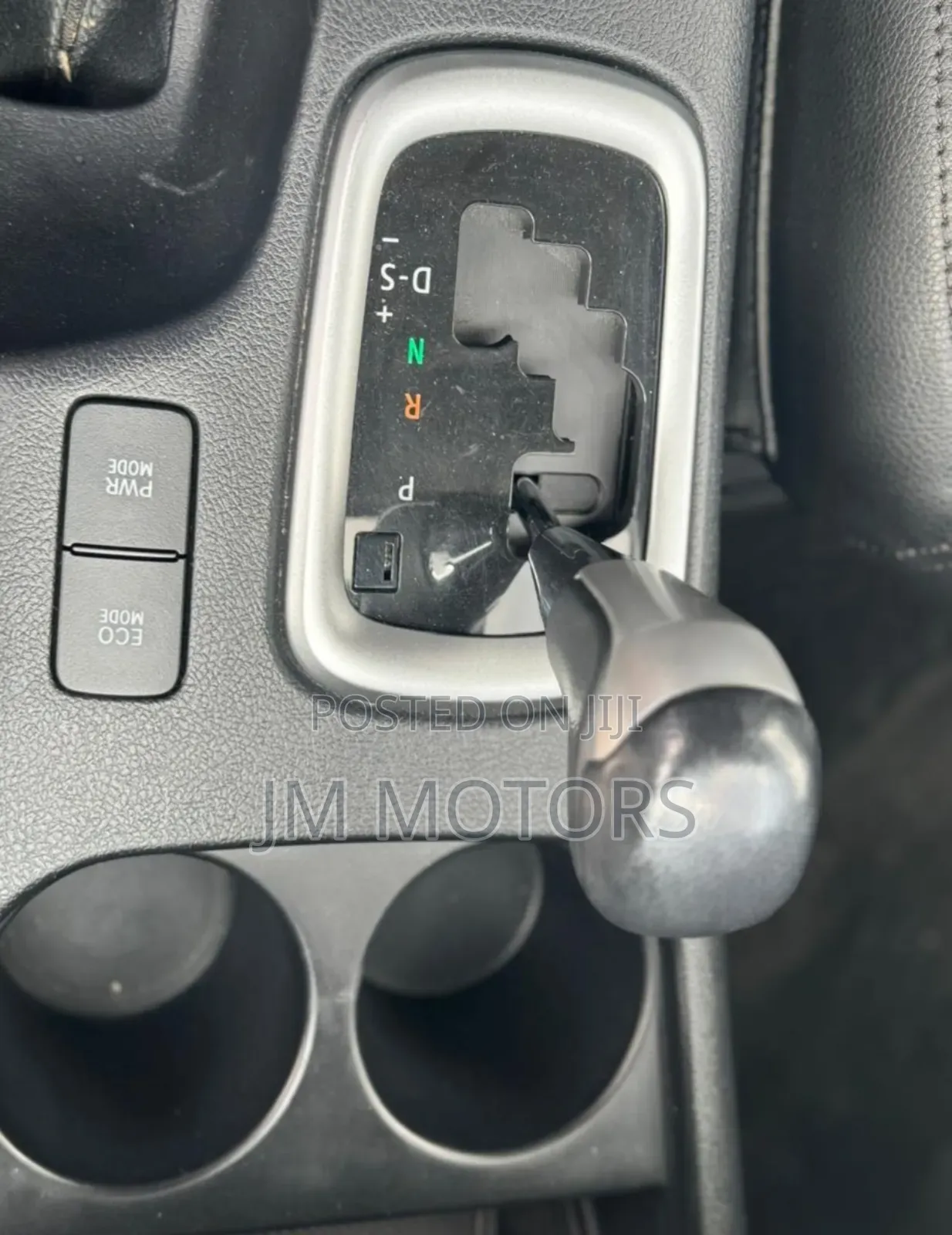 Toyota Hilux 2018 Black