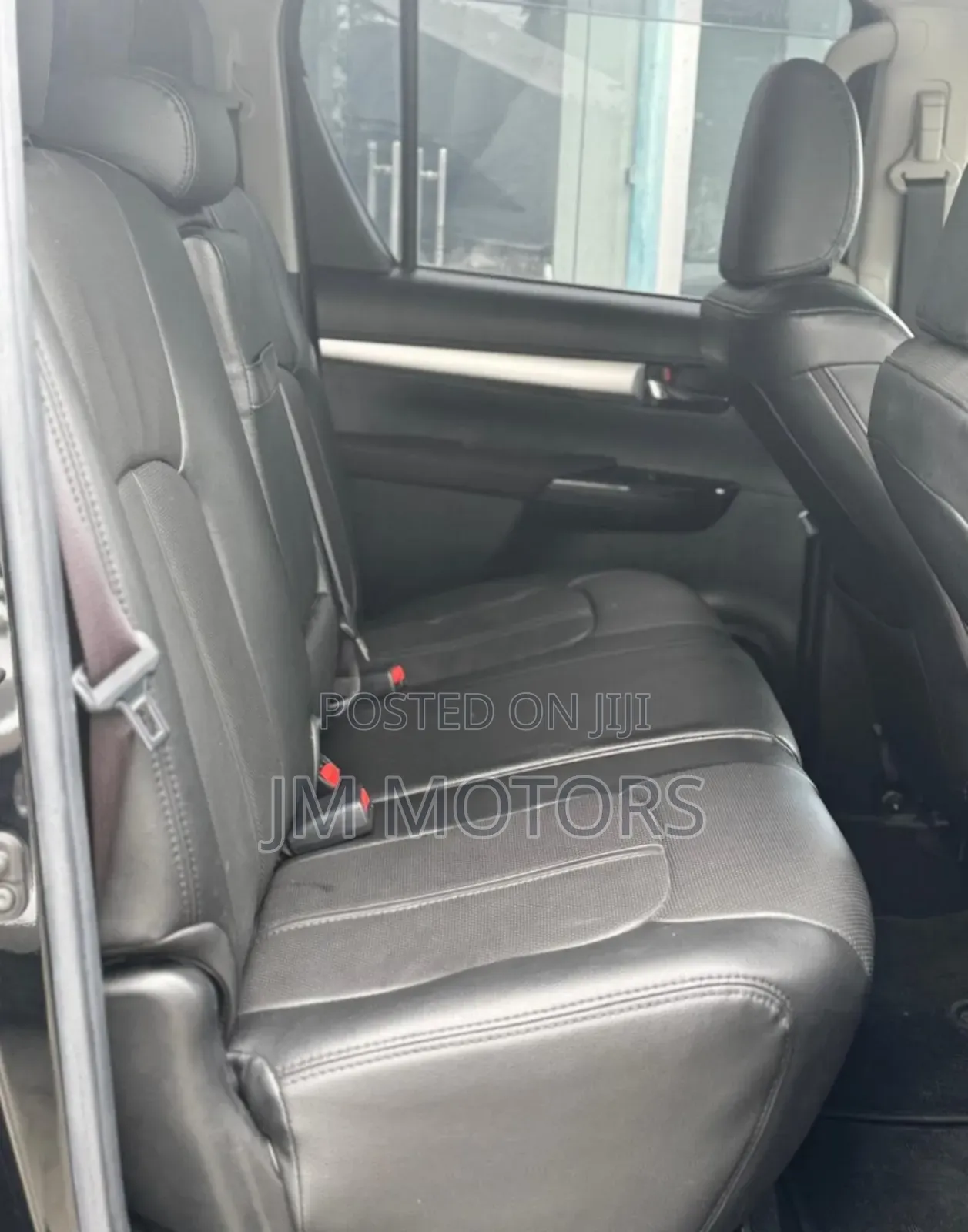 Toyota Hilux 2018 Black