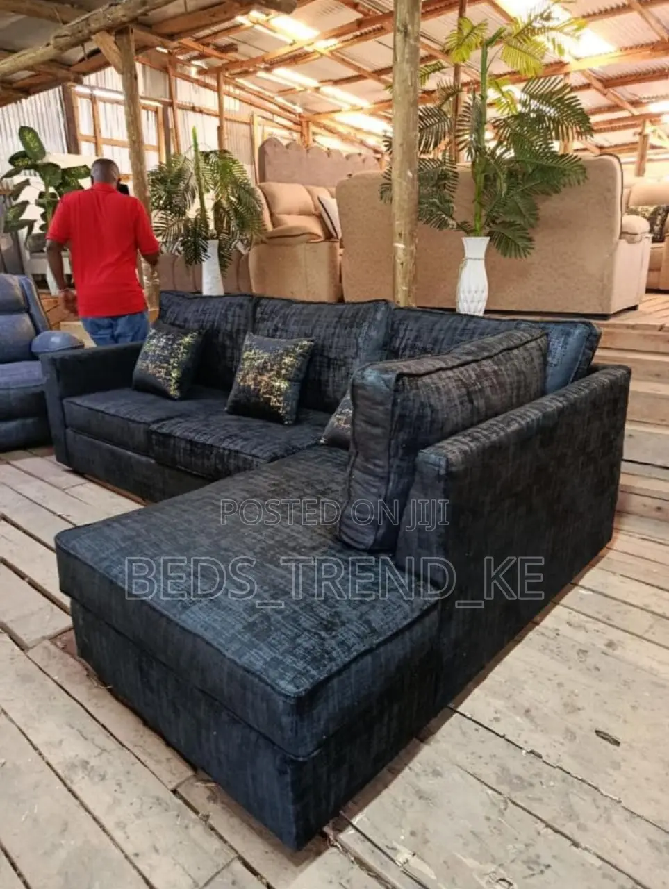 Selective Black 6 Seater L Seat