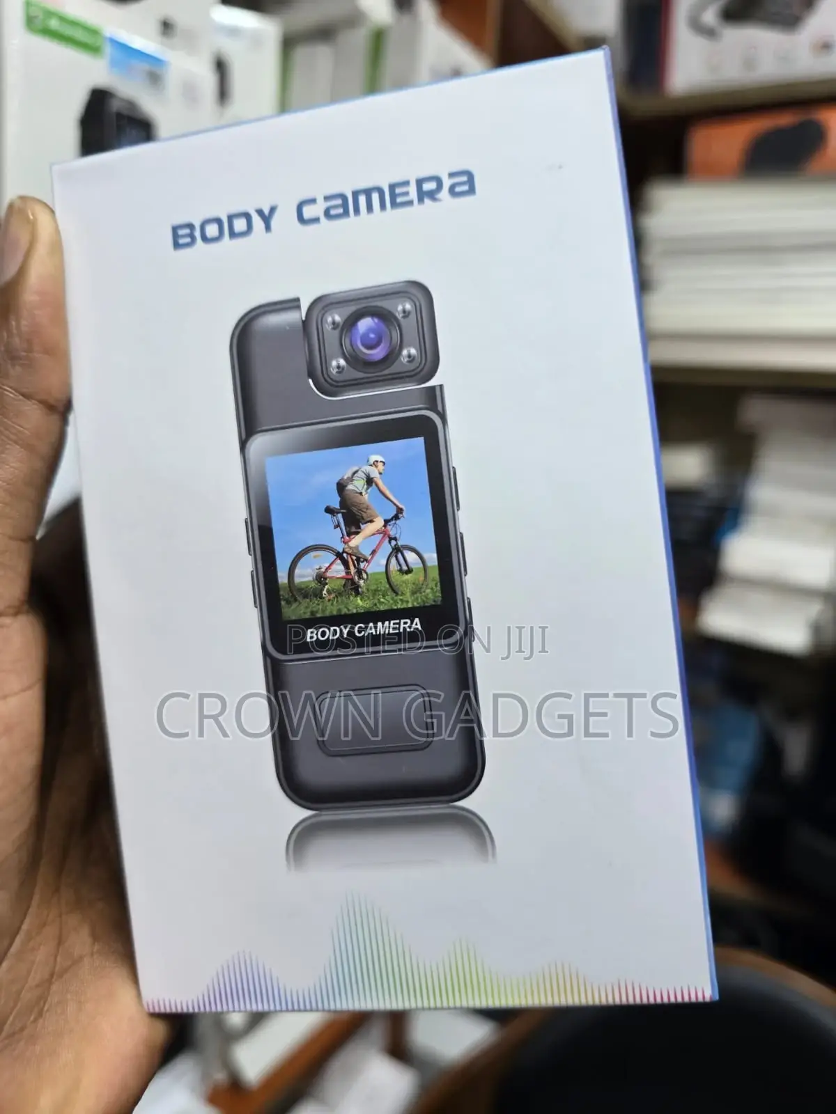Compact Clip-on Body Camera With 180° Rotating Lens