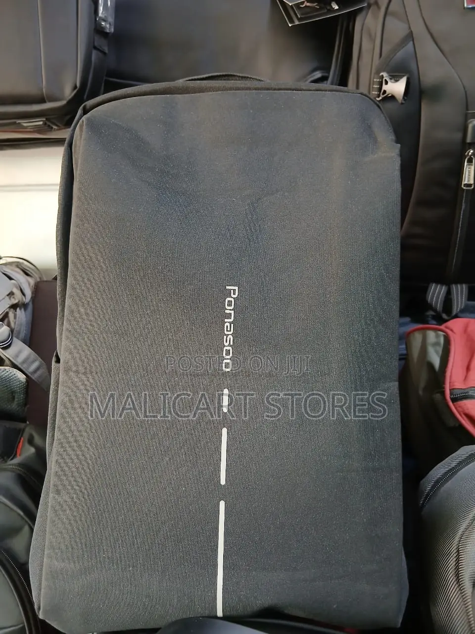 Ponasoo Laptop Backbag