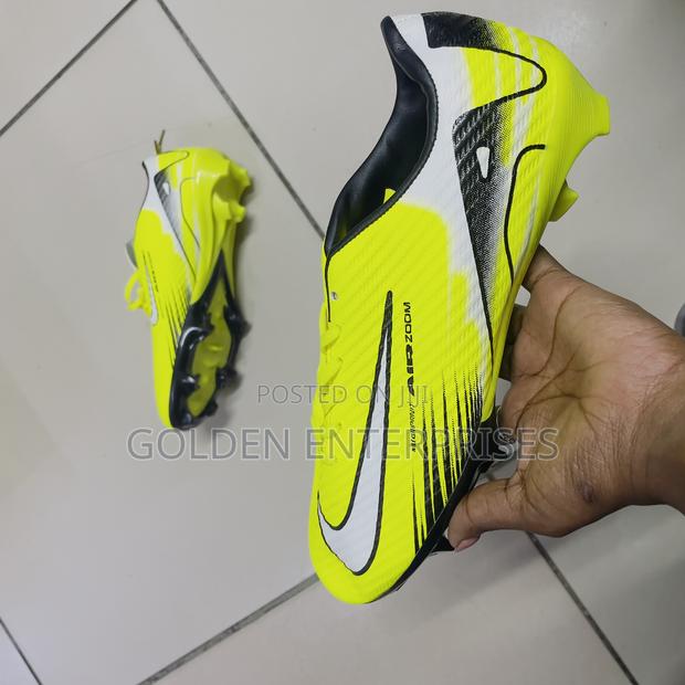 Luminous Green Black Nike Football Boots 40-45