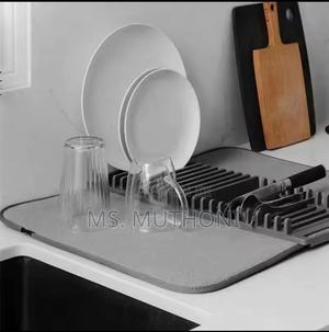 Umbra Udry Dish Drying Rack With a Microfiber Mat. - thumbnail 2