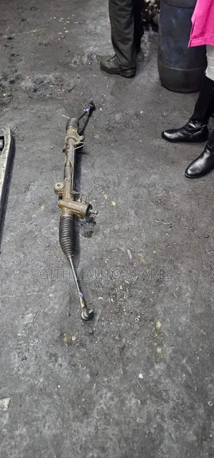 Isuzu D-Max 4wheel Steering Rack in Very Good Condition