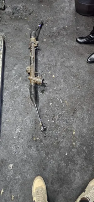 Isuzu D-Max 4wheel Steering Rack in Very Good Condition