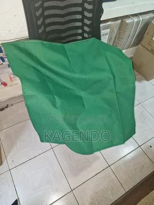 Green Towel 1m × 1m