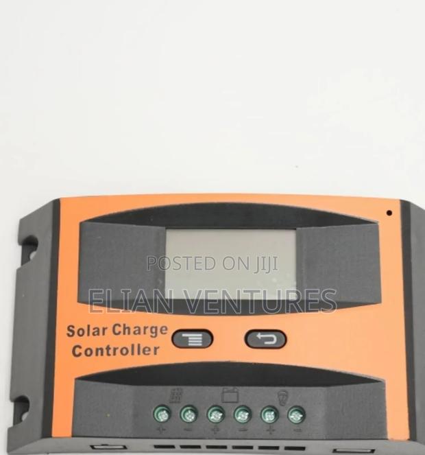 Top Brand 30 Amp Solar Controller
