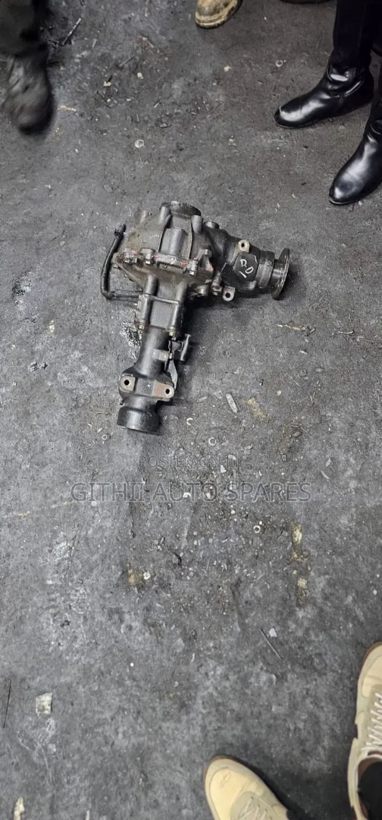 Toyota Hilux Vigo Differential With Switch in Very Good Condition