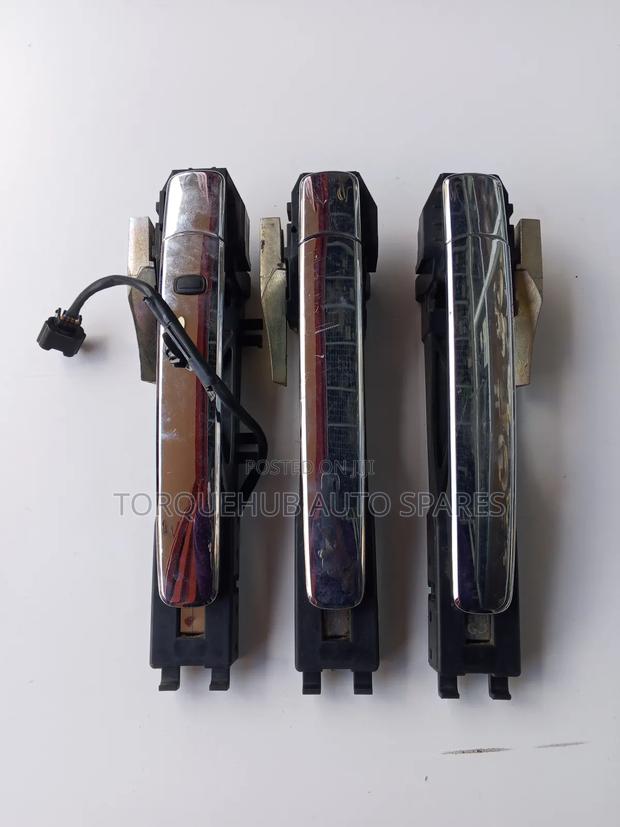 Nissan X-trail Nt31 Door Handle - main view