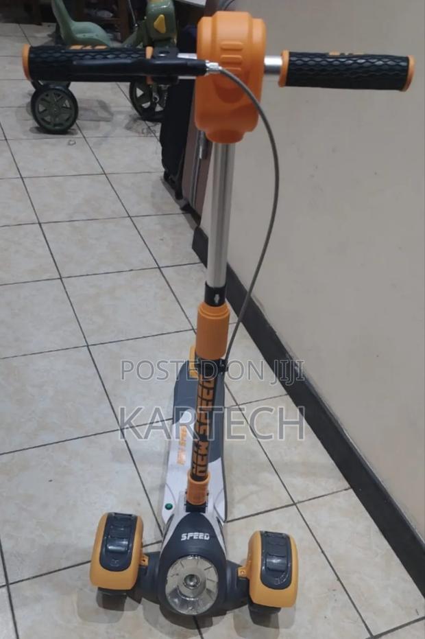 Adjustable Kids Scooter – 2-Wheel Scooter