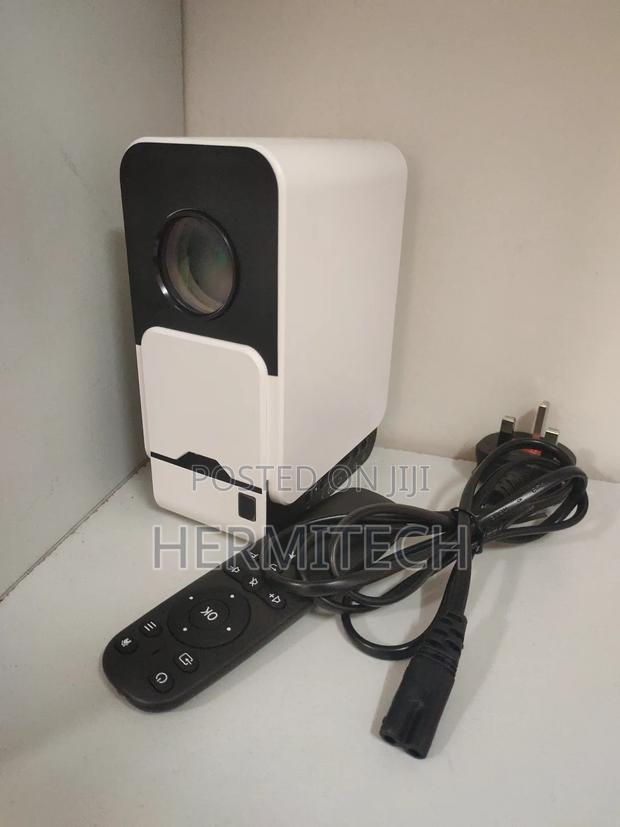 T5 Smart Android Projector Resolution 150 Inches Display Size - main view