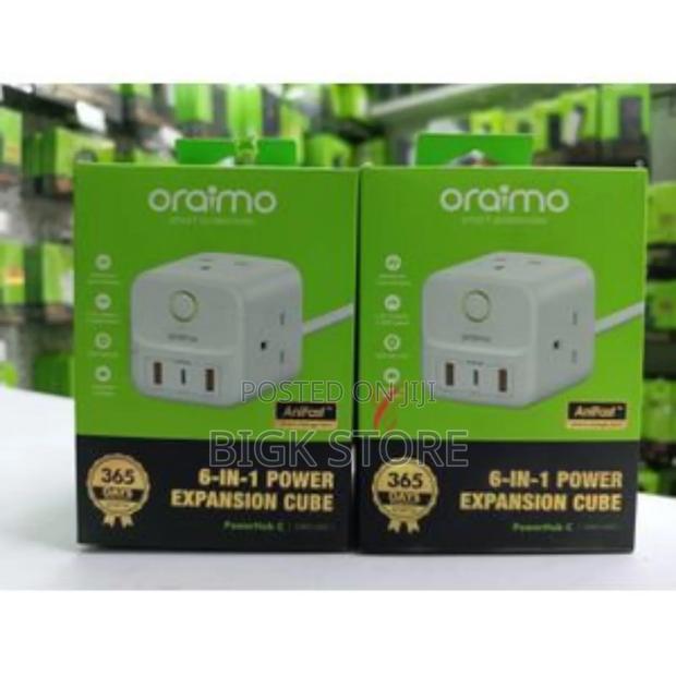 Oraimo Powerhub C Ows-U342 6 in 1 20w Smart Fast Charging 3 Ac 3 Usb - thumbnail 3