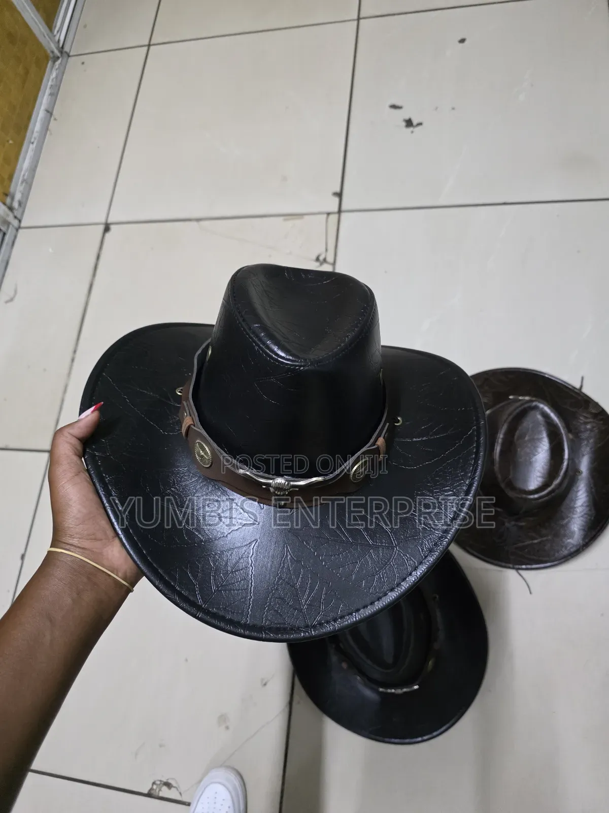 Leather Stylish Cowboy Hats Unisex With a Bull Style All Round