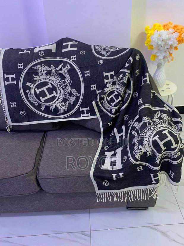 Cashmere Scarf - thumbnail 4