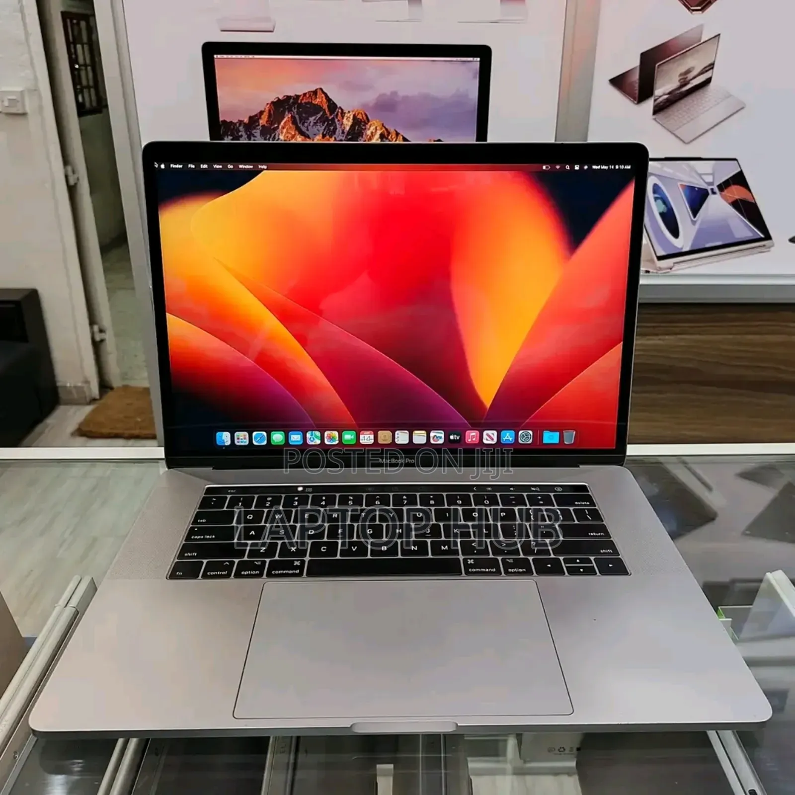 Laptop Apple MacBook Pro 2017 16GB Intel Core I7 SSD 1T