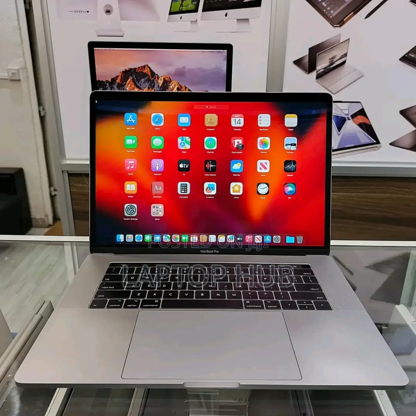 Laptop Apple MacBook Pro 2017 16GB Intel Core I7 SSD 1T