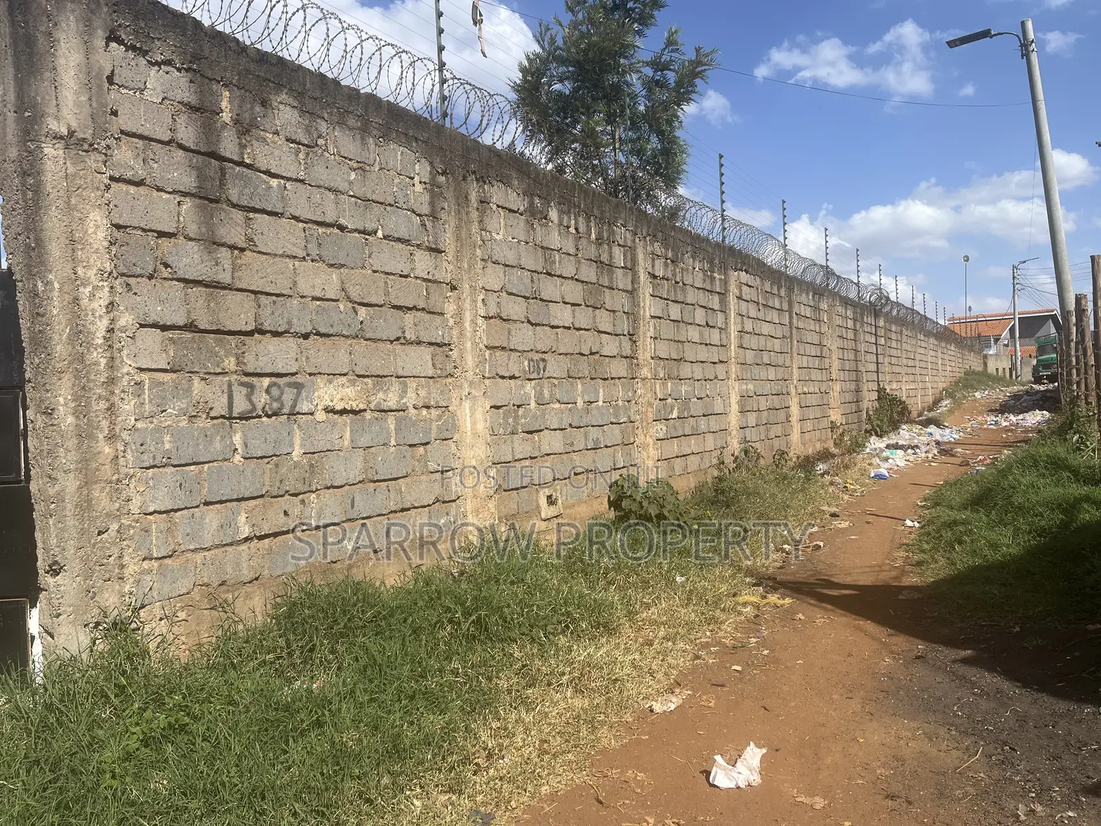 1/4 Acre Riabai With Perimeter Fence
