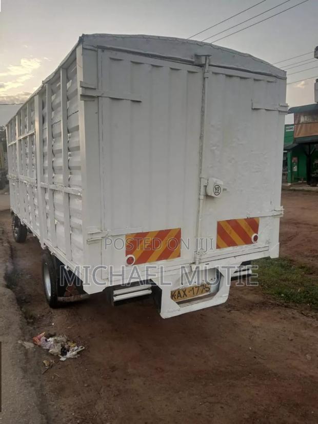 Motor Vehicles - thumbnail 3