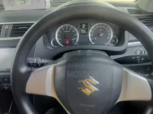 Suzuki Swift 2017 Silver